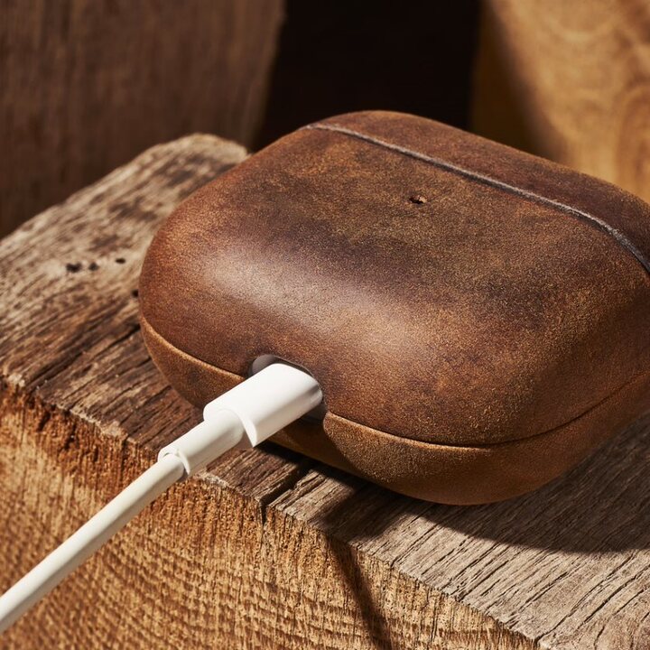 Premium Personalised Leather Airpods Pro 1st / 2nd Generation Case
